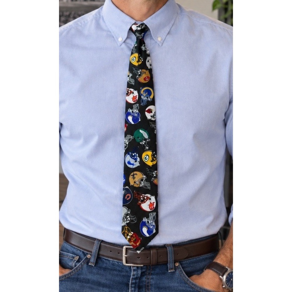 Vintage Team NFL Football Helmets Silk Necktie All Over Print Black Mens Tie 90s